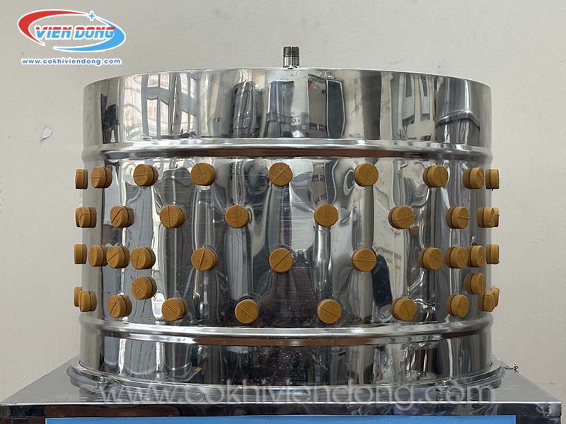 Lò quay vịt bằng than 