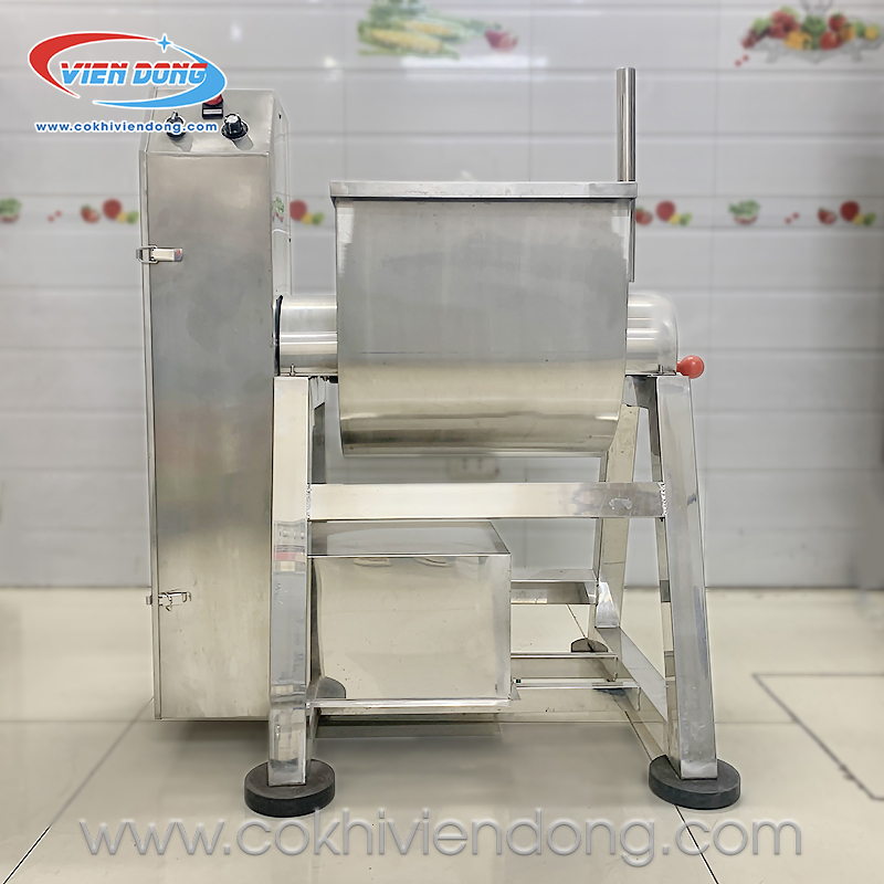 Máy trộn nguyên liệu