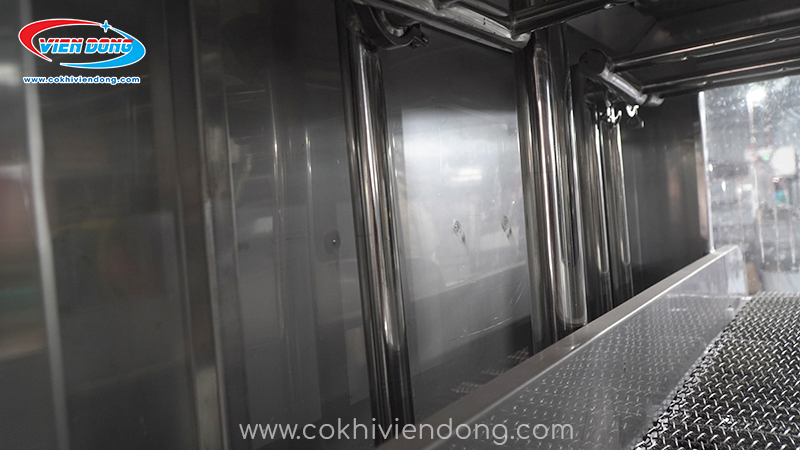 Máy rửa khay suất ăn công nghiệp 2 khoang